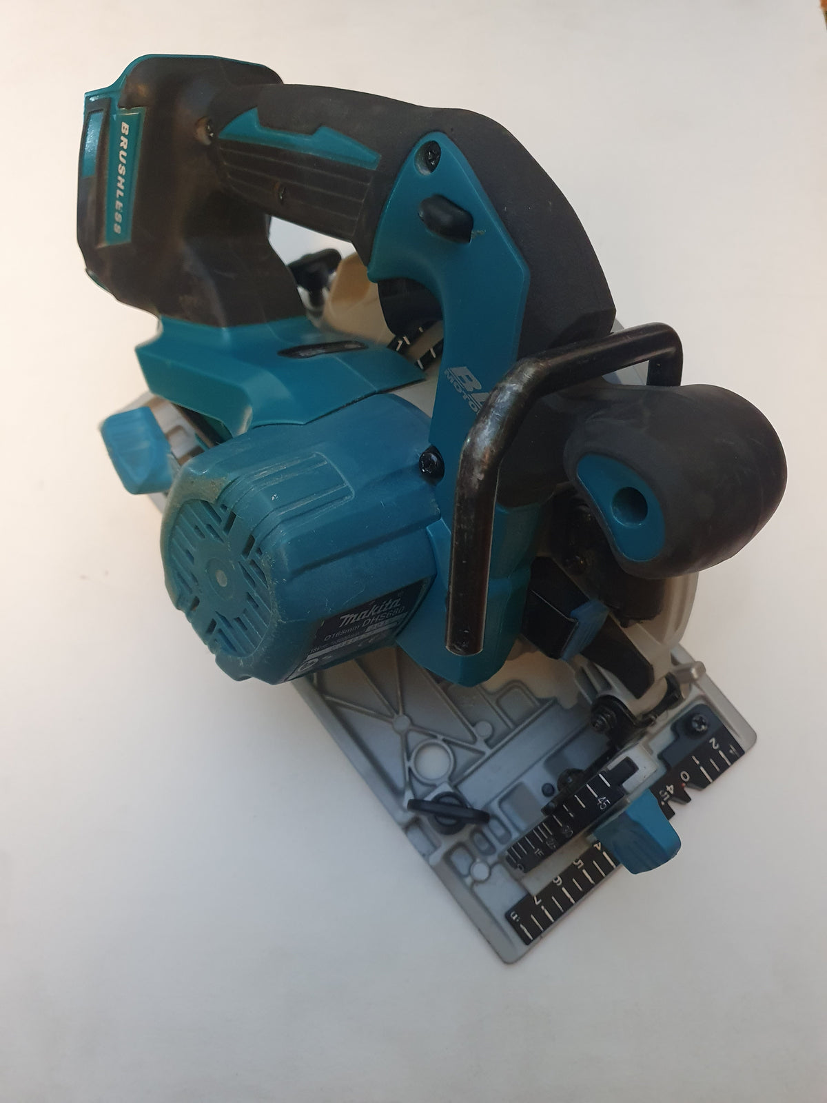 Makita Pyörösaha DHS680