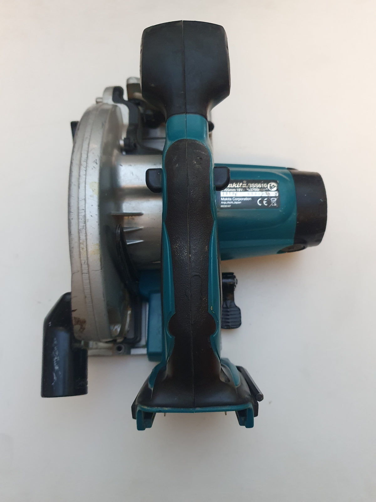 Makita Pyörösaha BSS610