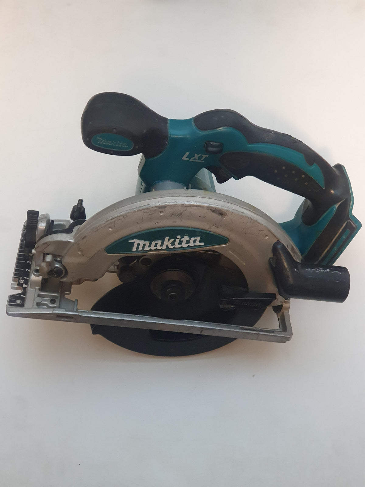 Makita Akkupyörösaha