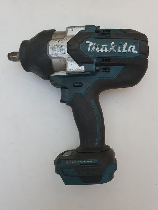 Makita Mutterinväännin DTW1002
